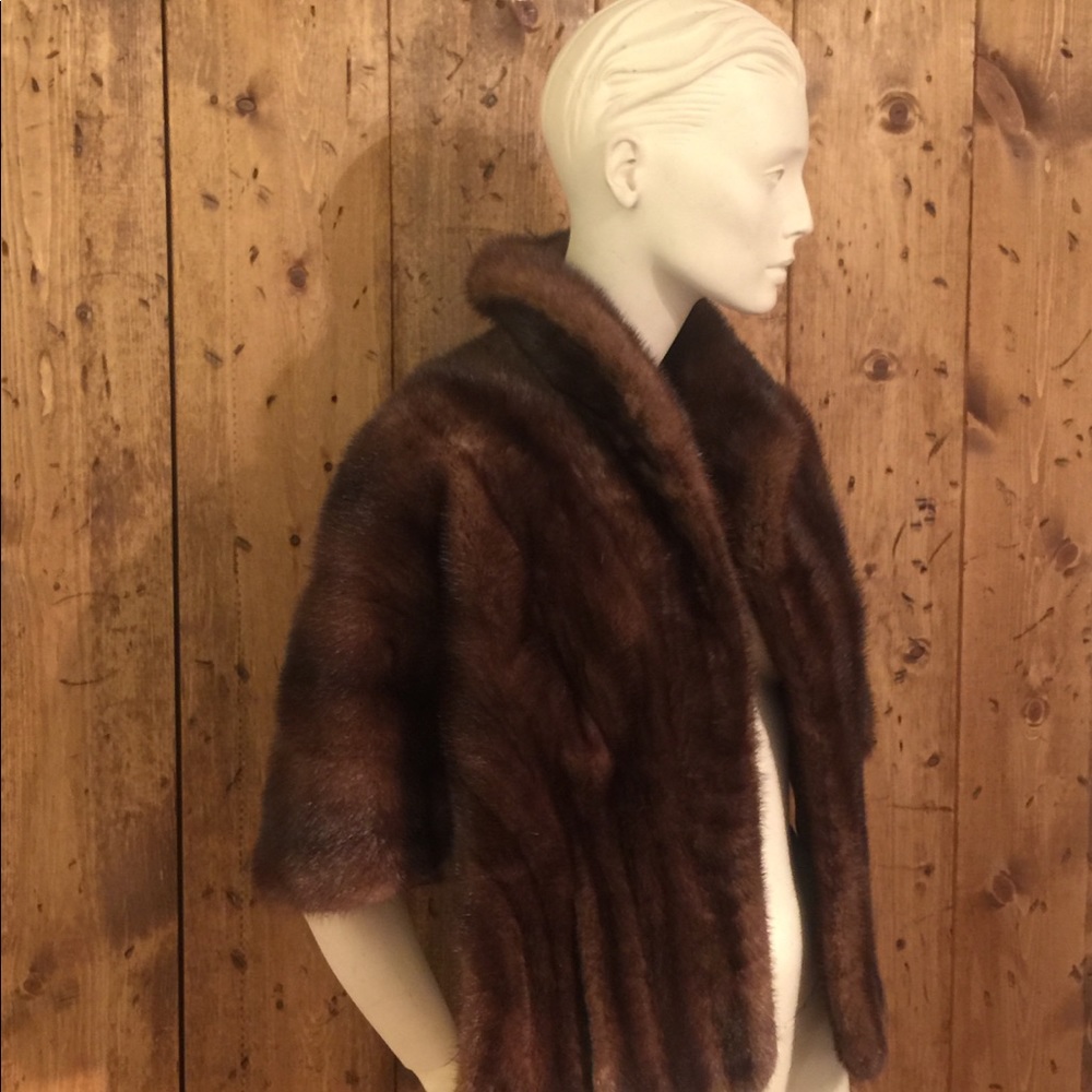 Custom Fur Cape Jacket - Picture 3 of 8